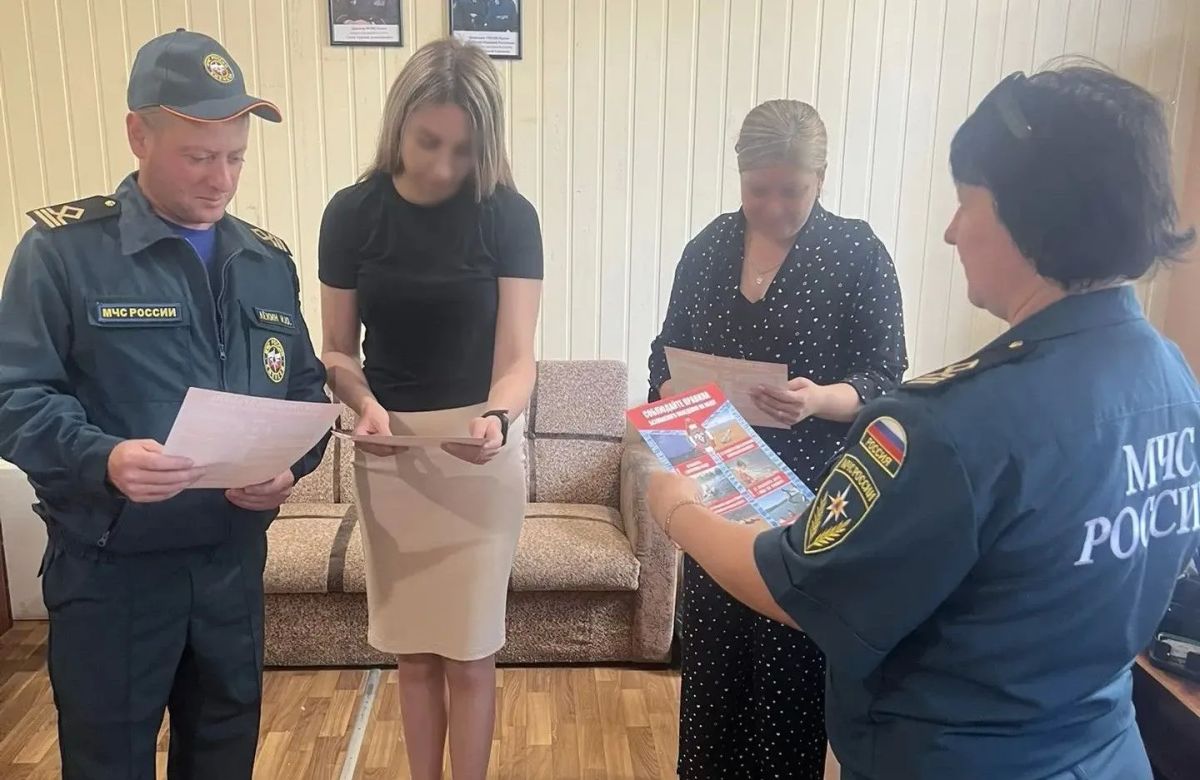 В Лутугинском филиале УИИ УФСИН России по ЛНР проведено профилактическое занятие с сотрудниками