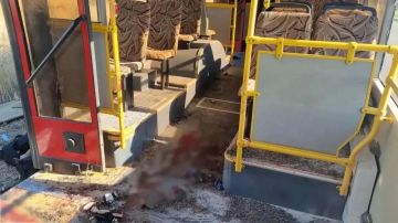 ВСУ атаковали автобус в Запорожской области, один человек погиб, ранены 12