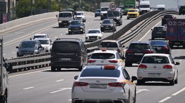 Путин подписал закон об упрощенной регистрации авто в новых регионах России