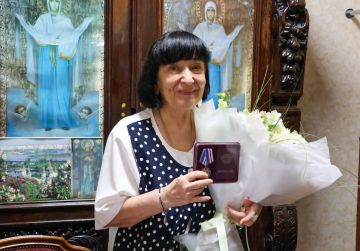 Роман Олексин: Лидия Михайловна Борщенко оставляет пост директора Луганского республиканского художественного музея
