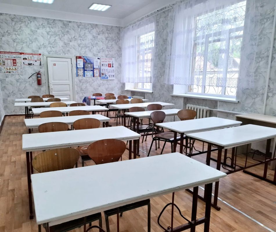 В Красном Луче началась приемка образовательных учреждений к началу нового учебного года