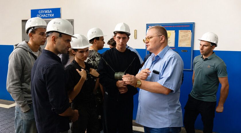 Более 500 человек в ЛНР подали заявки на обучение по нацпроекту «Кадры»