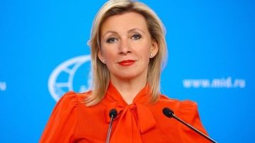 Мария Захарова: Призывая к давлению на РФ, Макрон командует совершать теракты