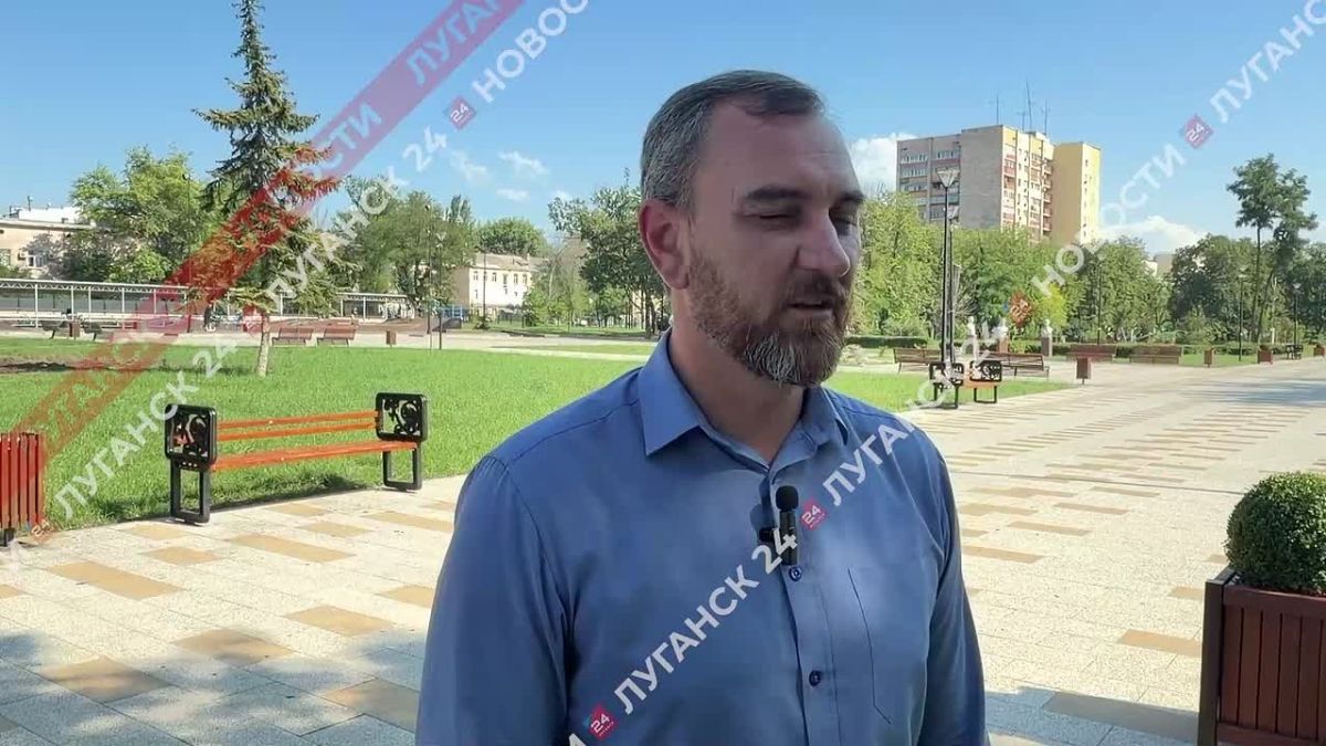 «Всем жителям Луганска нравится гулять по отремонтированным улицам и скверам», – Дмитрий Хорошилов