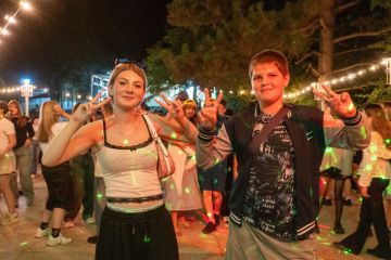 Лутугинские ребята вернулись с отдыха из Краснодарского края