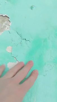 Родителей школы №17 в Алчевске ЛНР заставляют скидываться на ремонт класса после потопа