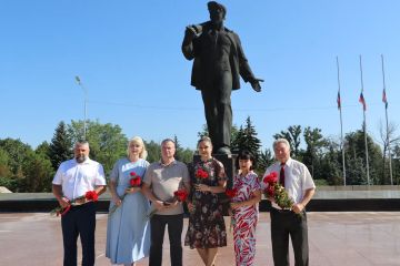 Шахтёрский поклон и память поколений