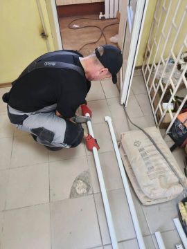 Теплотехники из Удмуртии закончили сварку главных труб отопления в сельской администрации