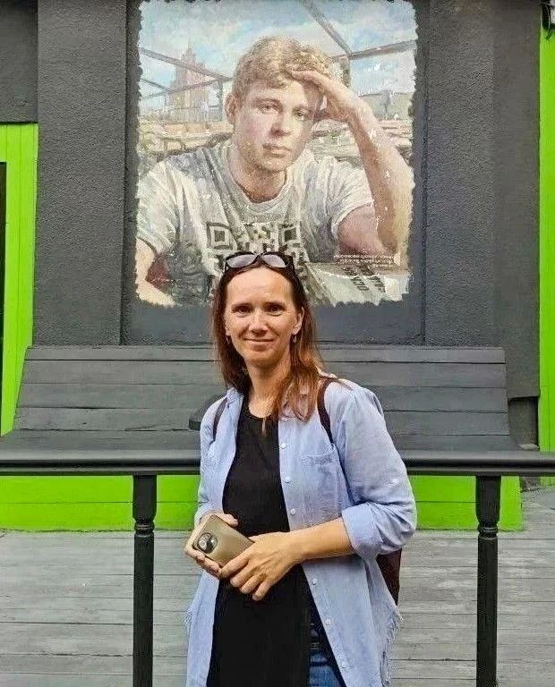 В преддверии Всемирного дня книголюбов, который отмечается 9 августа, рубрика #ДеломЕдиным рассказывает о тех, кто своим ежедневным трудом укрепляет культурный и духовный фундамент Республики