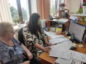 Специалисты Республиканской службы финансово-бюджетного контроля Калмыкии провели рабочее видеосовещание с коллегами из города Антрацита