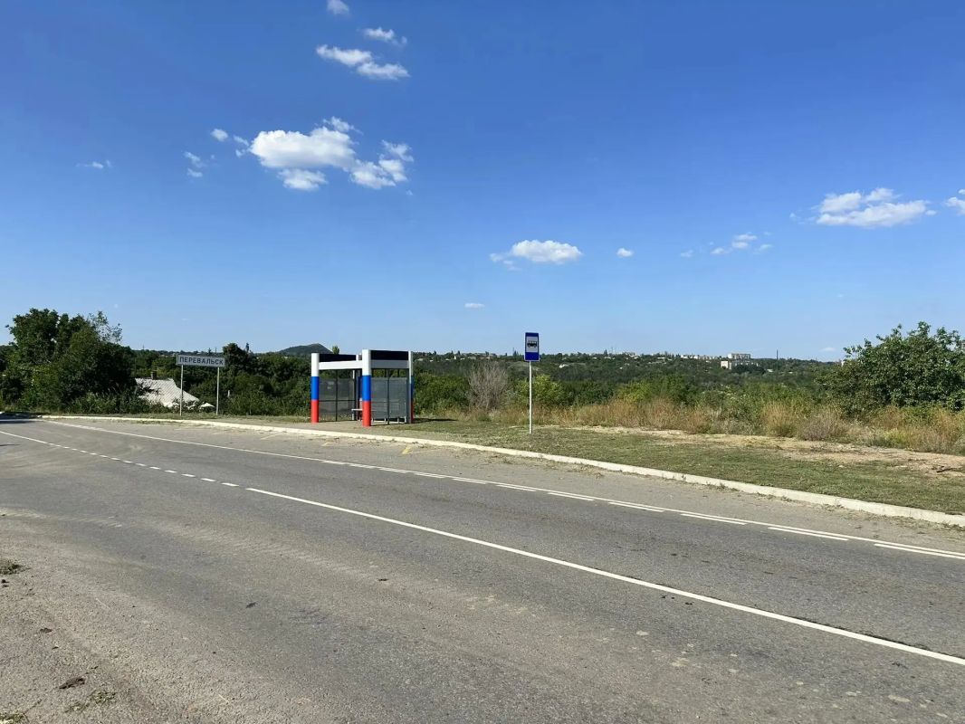 Вот так опрятно выглядит трасса Перевальск – Ивановка после планового покоса травы!
