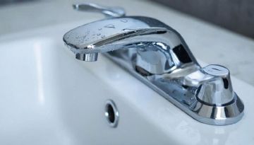 В Лутугинском районе из-за ремонта с 10 утра отключат воду