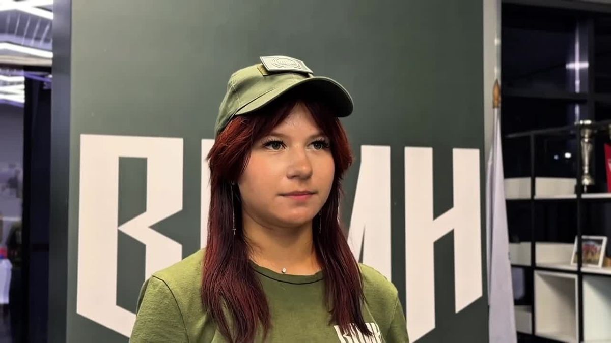 Школьники из ЛНР поделились впечатлениями от участия в смене «Время юных героев»