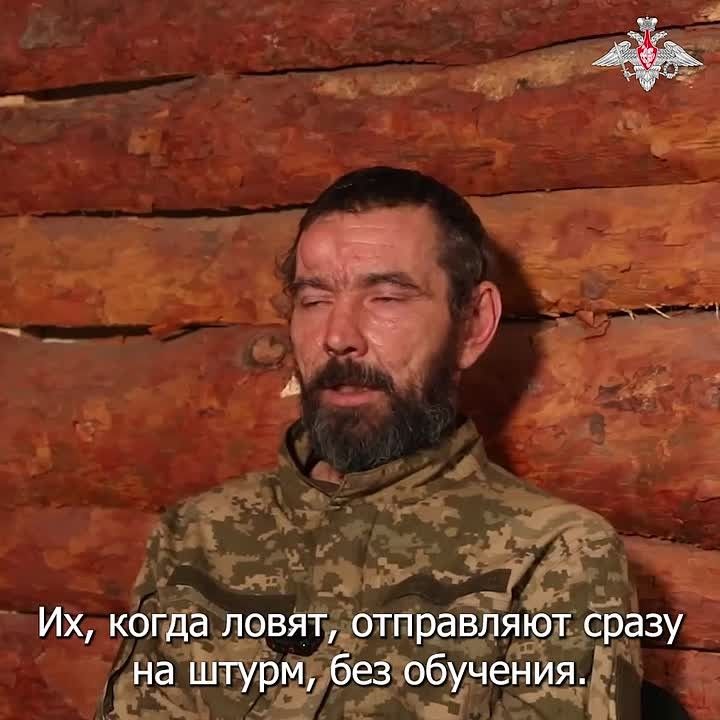 Украинские военные сжигают трупы колумбийских наемников: военнослужащий ВСУ Александр Кривенко рассказал, что тела погибших уничтожают из-за огромных потерь
