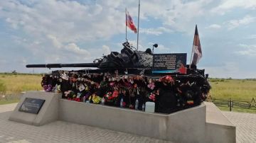 Черный танк напоминает о страшных днях: 12 лет трагедии в Хрящеватом
