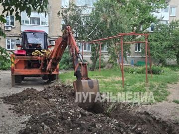 В Ровеньковском городском округе продолжается обновление внутриквартальных дорог