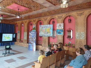 В Кругликовском сельском доме культуры прошёл видеолекторий «Культура и традиции народов России»