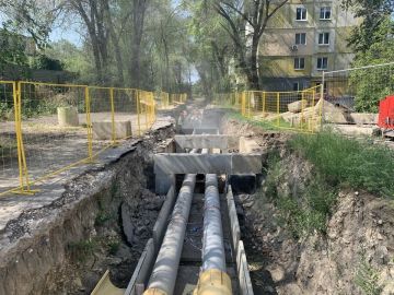 В Луганске продолжается капитальный ремонт магистральных тепловых сетей