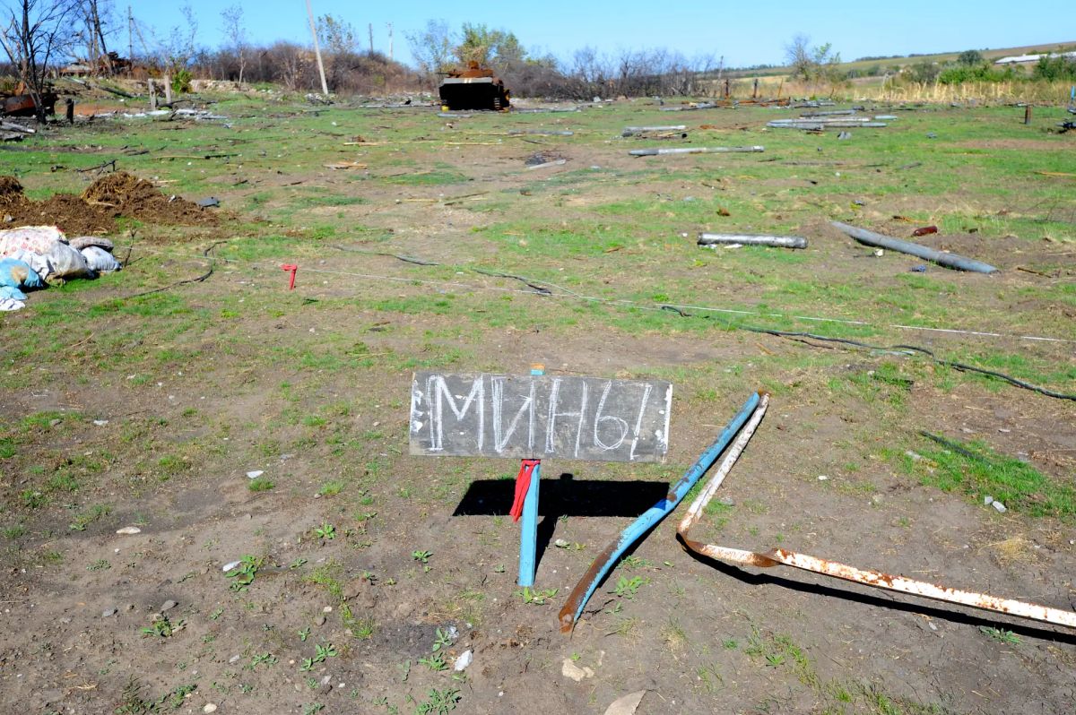 В ЛНР в прошедшие сутки обнаружили пять взрывоопасных предметов