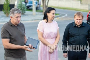 Яна Пащенко провела встречу с жителями Александровска