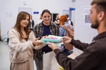 Омская молодежь спешит на помощь: «РИТМ» добра отправится в Стаханов