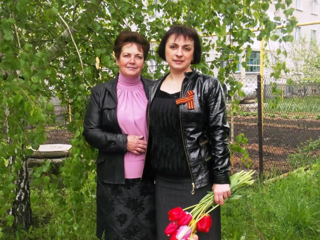 Делом едины. Чащина Светлана Николаевна: о себе, о шахте, о родном крае В рубрике «Делом едины» мы рассказываем о людях, для которых родной край - не просто точка на карте, а смысл, опора и судьба