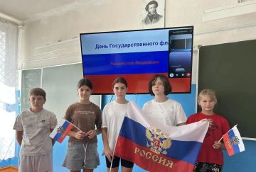 Патриотические мастер-классы объединили перевальчан и оренбуржцев
