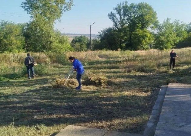 В преддверии профессионального праздника — Дня шахтёра — в городах нашего округа прошла важная акция по благоустройству