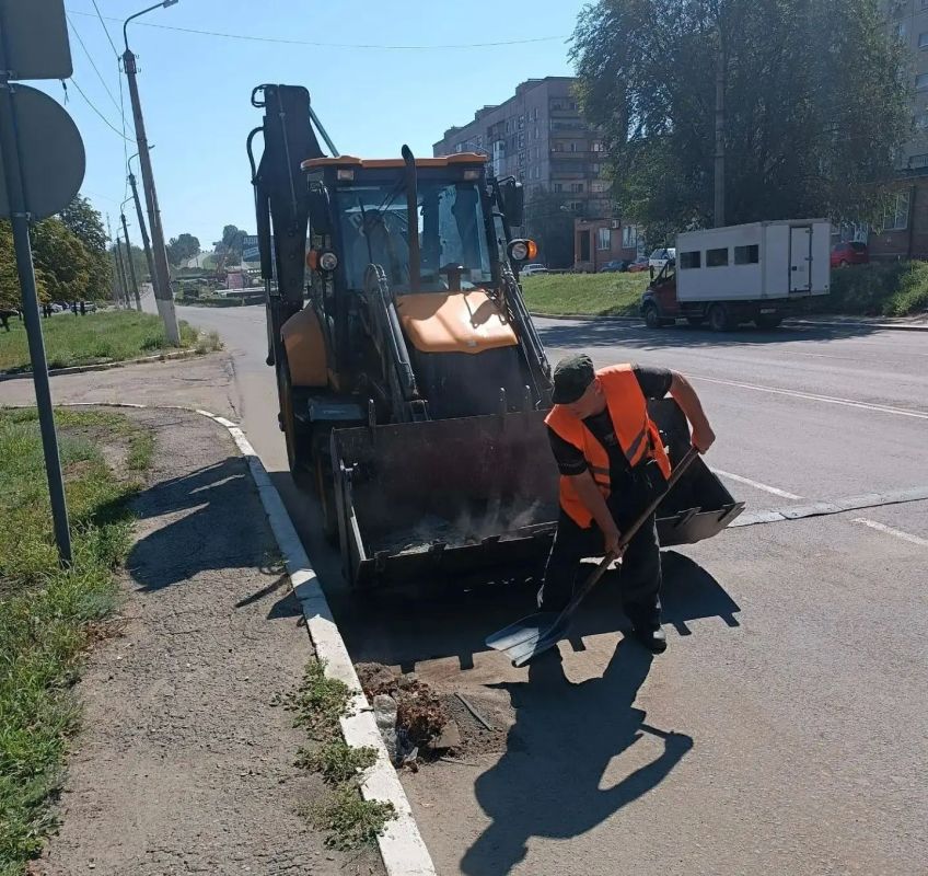 Коммунальными службами проведены работы на территории города