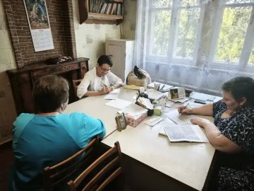 Кировская ЦГМБ продолжает обеспечивать доступ к медицине в отдалённых районах: выезд в посёлок Голубовское