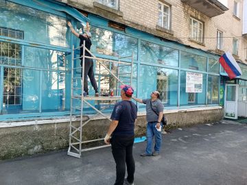 Преображение любимого места: в Ровеньках стартовало благоустройство Детской библиотеки!