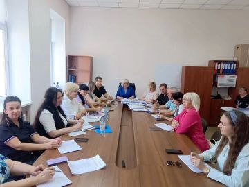 127 вопросов рассмотрели на заседании комиссии по делам несовершеннолетних и защите их прав