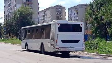 Пасечник назвал удар по автобусу в ЛНР актом терроризма кровавого режима Киева