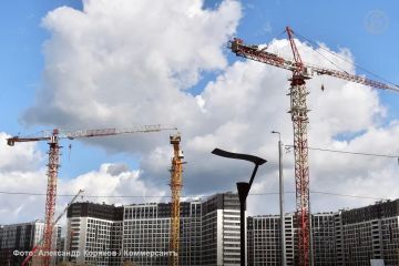 Представители свердловской власти и бизнеса заявили, что в Екатеринбурге есть нехватка площадей под промышленность, а свободные территории забирают себе девелоперы