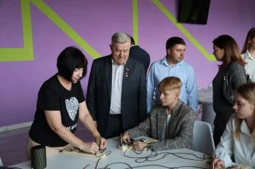 Мастеркласс по изготовлению тактических браслетов: вклад в поддержку участников СВО