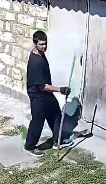 Сотрудники полиции разыскивают подозреваемого в угоне автомобиля в Белокуракино