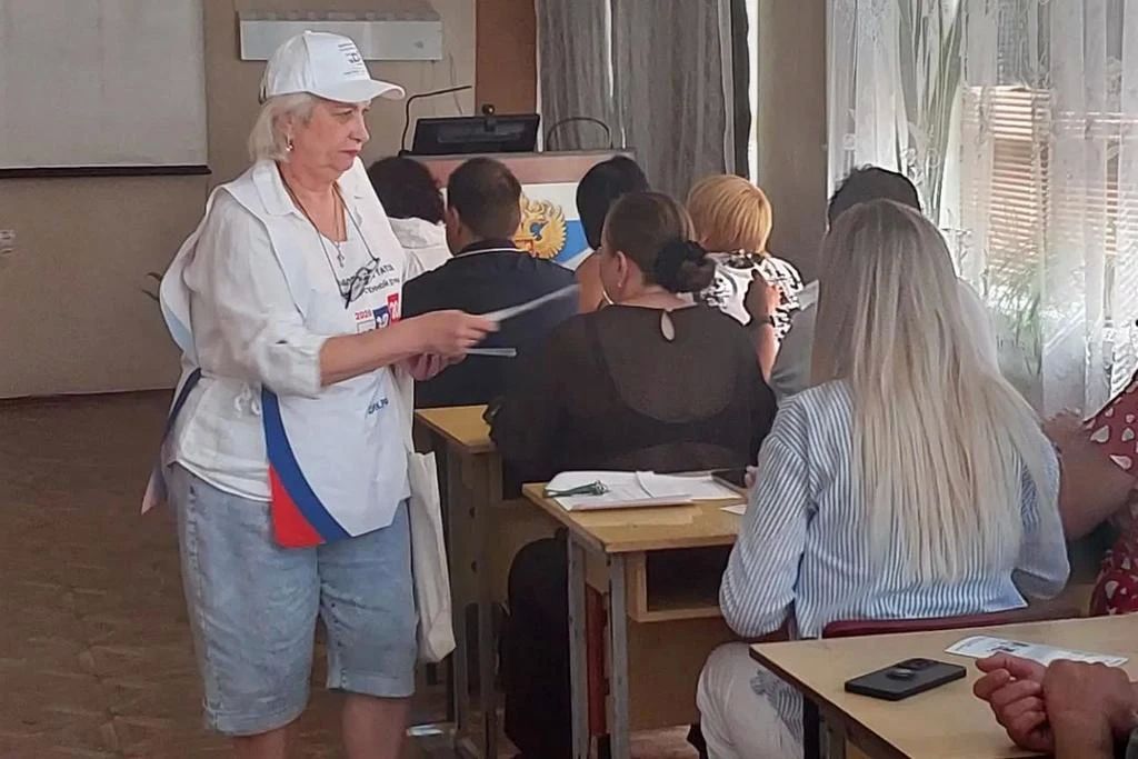 В Краснолучском колледже прошло информирование в рамках проекта «ИнформУИК»