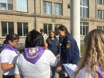 Луганские библиотекари присоединились к XIII Всероссийской акции «Бегущая книга»