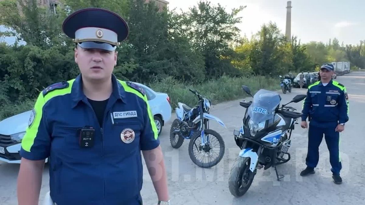 17-летний водитель питбайка пытался скрыться от ДПС, но заехал в тупик