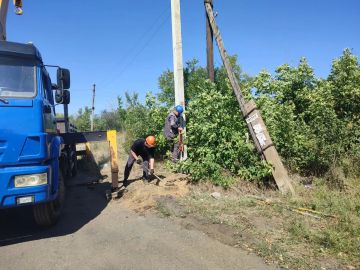 В Фащевке продолжаются работы по обновлению электросетей