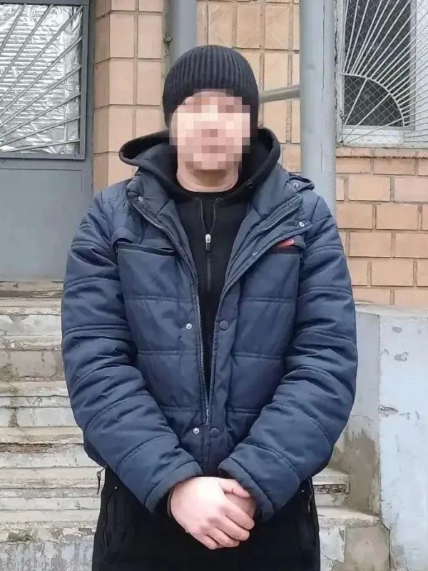 Южным окружным военным судом признаны виновным в совершении преступления, предусмотренного ч. 2 ст. 205.4 УК России «Участие в террористическом сообществе» двое жителей ЛНР