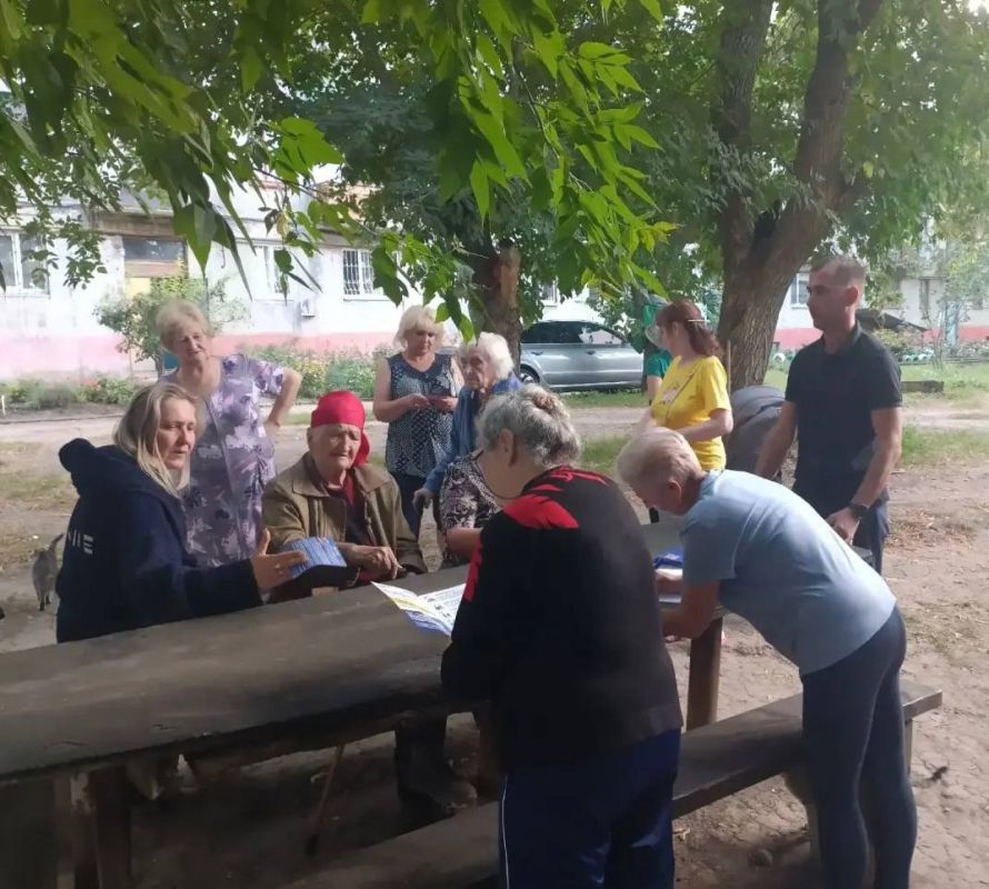 «Пенсионеры России»: поддержка старшего поколения – в центре внимания ЛДПР