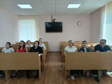 Заседание Молодёжного совета в Ровеньках: планирование работы на учебный год
