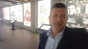 Олег Коваль: С Днём освобождения Ворошиловградской области!!!
