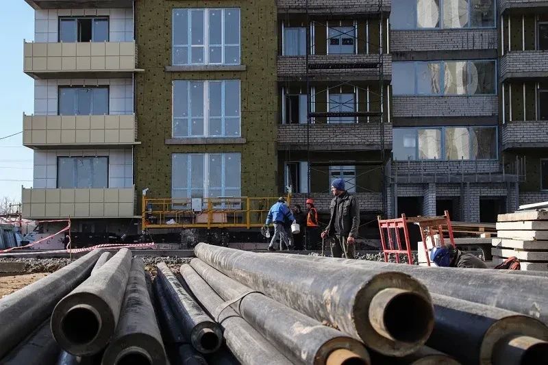 В ЛНР в 2025 году восстановили свыше 120 объектов инфраструктуры