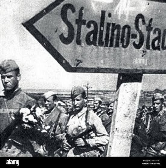 ЭТО БЫЛО 83 ГОДА НАЗАД. 7 сентября 1943 года началась освободительная операция в городе Донецк, в то время называвшемся Сталино, силами Красной Армии