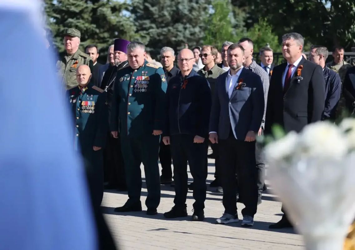 В День освобождения Донбасса на Саур-Могилу привезли часть мощей Дмитрия Донского