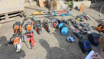 72-летнего серийного вора задержали в Луганске после кражи консервов