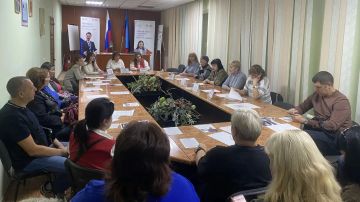 В Краснодоне прошла ярмарка вакансий: работа для разных профессий и возрастов