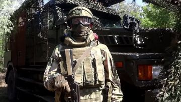 Военнослужащие Росгвардии, выполняющие задачи в зоне проведения специальной военной операции в ЛНР, проголосовали на выборах в Госдуму РФ